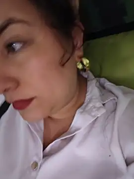 catalina boobs online show from 17, 5, 2026