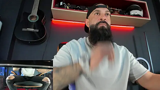 axxelrich  online show from 20, 2, 2025