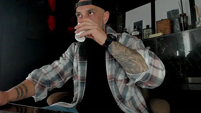 axxelrich  online show from 30, 10, 2025