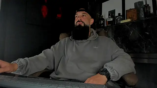 axxelrich  online show from 1, 11, 2025