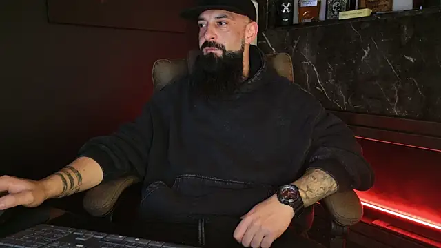 axxelrich  online show from 14, 11, 2025