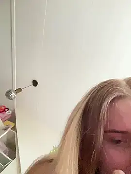 yourhornyslut online show from 27, 2, 2025