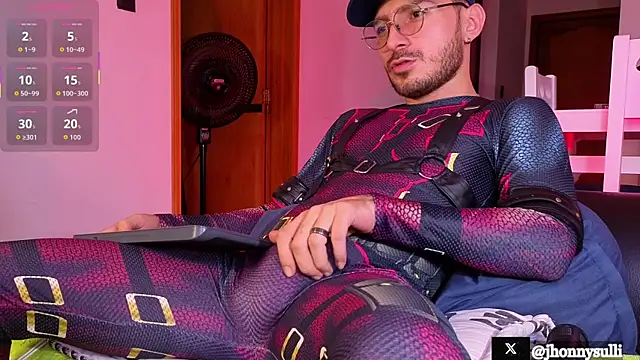 jhonny sulivan online show from 30, 10, 2025