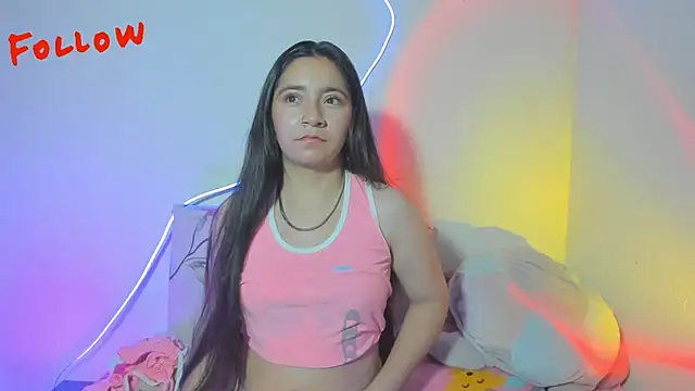 litle mily  online show from 28, 10, 2025