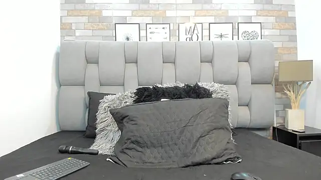 Snapshot of KariinaTaylor chatting on 13, 1, 2026 KariinaTaylor online show from 13, 1, 2026