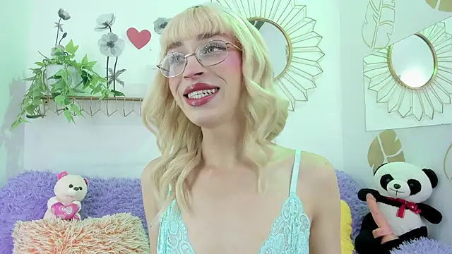 Ariadna Evangeline online show from 9, 9, 2025