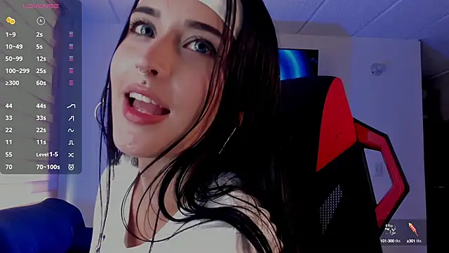 Charlotte greys online show from 18, 9, 2025