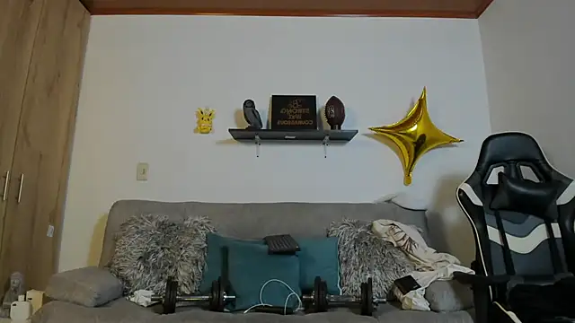 julian wallace online show from 23, 9, 2025