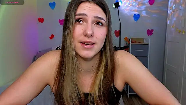 sophia euphoriaa online show from 22, 3, 2026