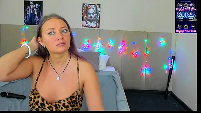 Snapshot of MuscleXXXBarbie chatting on 14, 2, 2025 MuscleXXXBarbie online show from 14, 2, 2025