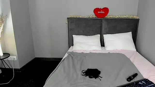 Snapshot of MuscleXXXBarbie chatting on 14, 2, 2026 MuscleXXXBarbie online show from 14, 2, 2026