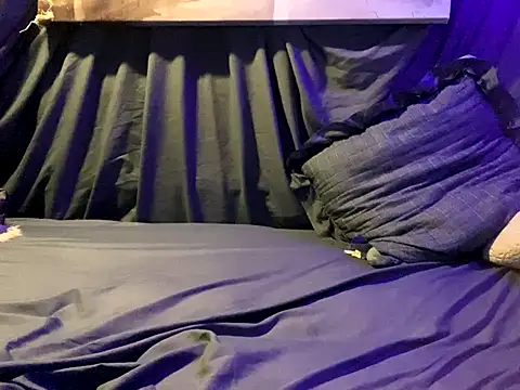 BigMac1596 online show from 10, 9, 2025