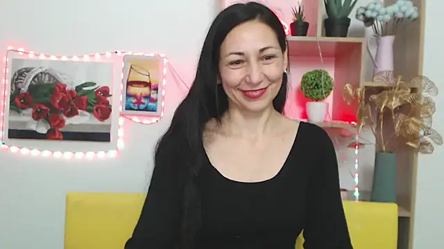 Snapshot of LiluGrants chatting on 17, 1, 2025 LiluGrants online show from 17, 1, 2025
