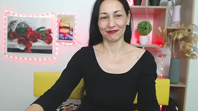 Snapshot of LiluGrants chatting on 18, 1, 2025 LiluGrants online show from 18, 1, 2025