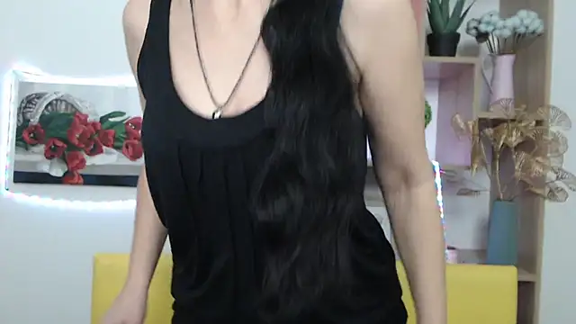 Snapshot of LiluGrants chatting on 18, 1, 2025 LiluGrants online show from 18, 1, 2025