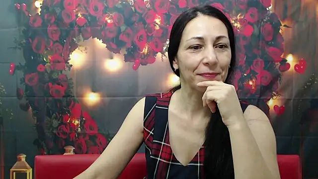 Snapshot of LiluGrants chatting on 31, 1, 2025 LiluGrants online show from 31, 1, 2025