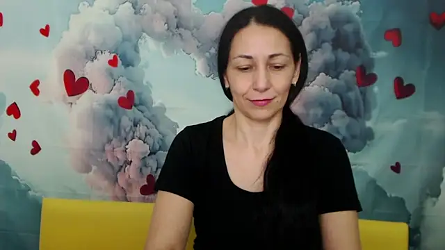 Snapshot of LiluGrants chatting on 1, 2, 2025 LiluGrants online show from 1, 2, 2025