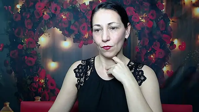 Snapshot of LiluGrants chatting on 3, 2, 2025 LiluGrants online show from 3, 2, 2025