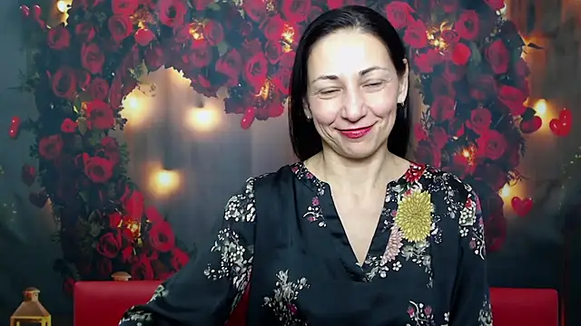 Snapshot of LiluGrants chatting on 5, 2, 2025 LiluGrants online show from 5, 2, 2025