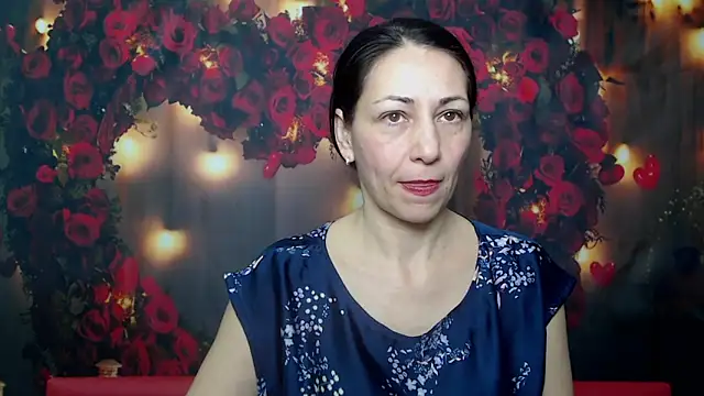 Snapshot of LiluGrants chatting on 6, 2, 2025 LiluGrants online show from 6, 2, 2025