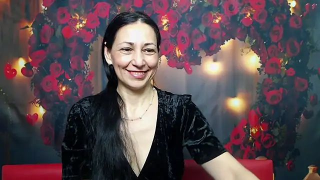 Snapshot of LiluGrants chatting on 12, 2, 2025 LiluGrants online show from 12, 2, 2025
