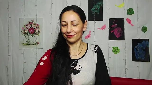 Snapshot of LiluGrants chatting on 16, 3, 2025 LiluGrants online show from 16, 3, 2025