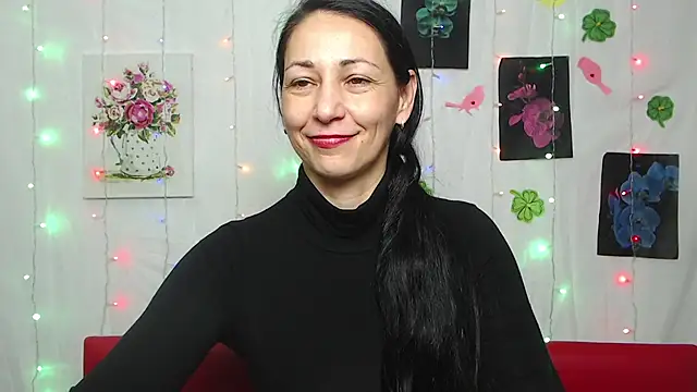Snapshot of LiluGrants chatting on 16, 3, 2025 LiluGrants online show from 16, 3, 2025