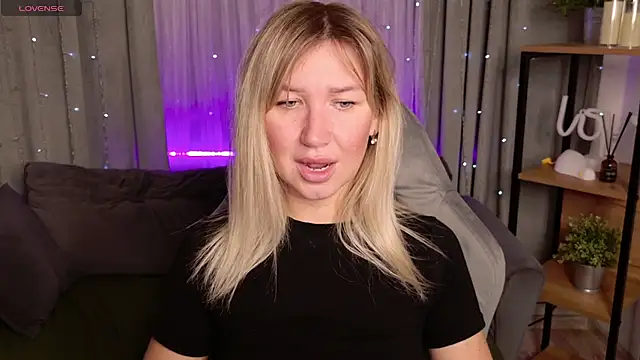 MilaBott online show from 28, 9, 2025