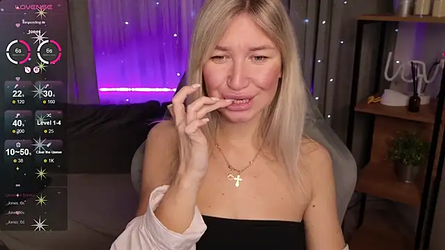 MilaBott online show from 18, 10, 2025