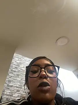 TIFFANYYSTAR online show from 11, 9, 2025