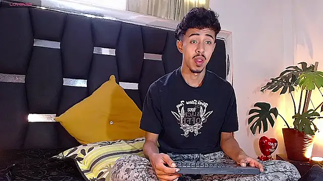 RyanRizzo online show from 6, 12, 2024