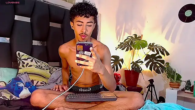 RyanRizzo online show from 14, 12, 2024