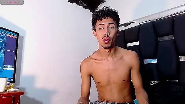 RyanRizzo online show from 15, 12, 2024