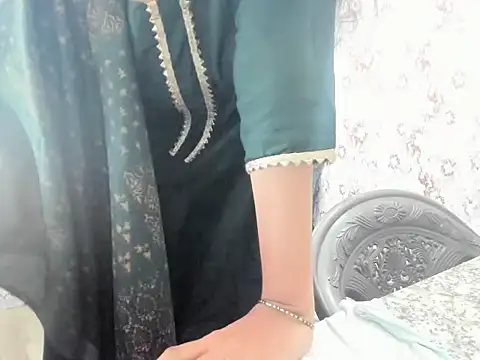 aarjulove online show from 29, 1, 2025