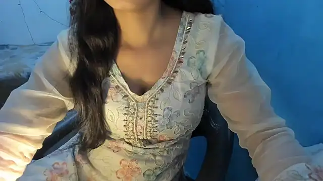 aarjulove online show from 7, 4, 2026