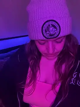 Snapshot of SummerV91 chatting on 10, 2, 2026 SummerV91 online show from 10, 2, 2026