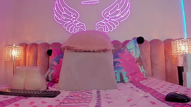  scarletmoore online show from 3, 3, 2025