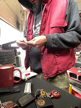 donnuozfutura online show from 18, 2, 2025