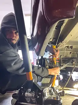 donnuozfutura online show from 27, 2, 2025