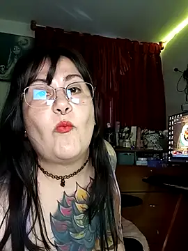 l1la Rav3n online show from 5, 2, 2026