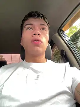 Logan smith1 online show from 19, 3, 2025