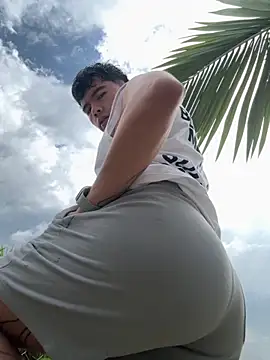 Logan smith1 online show from 13, 9, 2025