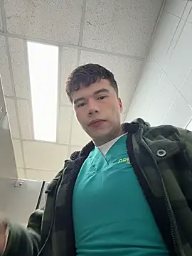 Logan smith1 online show from 14, 4, 2026