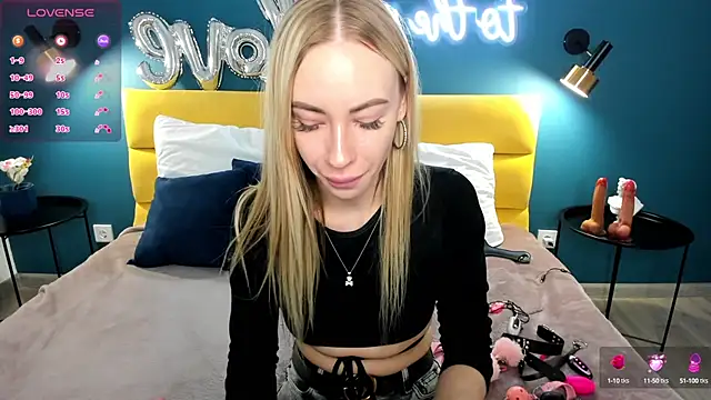 Diana Garrett online show from 9, 3, 2025