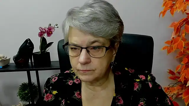 IrisDream online show from 5, 12, 2024