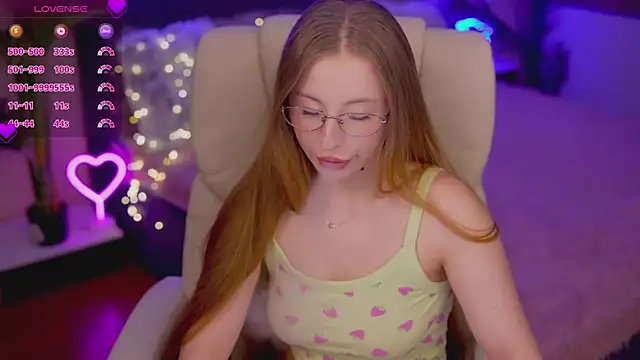 SilverrMoon online show from 15, 11, 2025