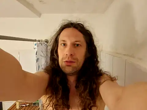 Josephine LIVE online show from 12, 10, 2025