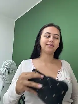 iiris  online show from 19, 11, 2025