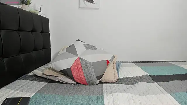 RoddyRich11 online show from 22, 1, 2025