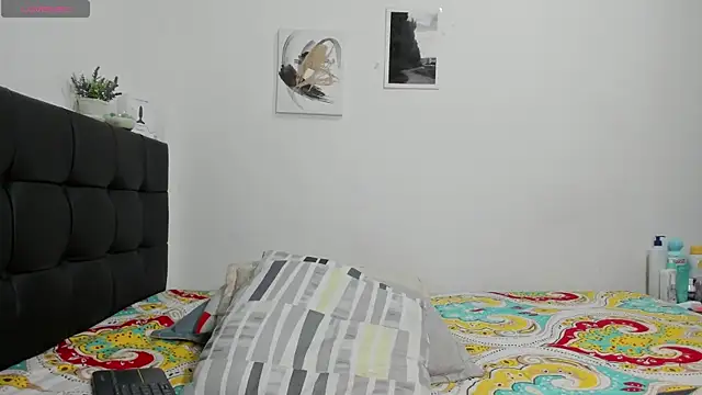 RoddyRich11 online show from 10, 2, 2025